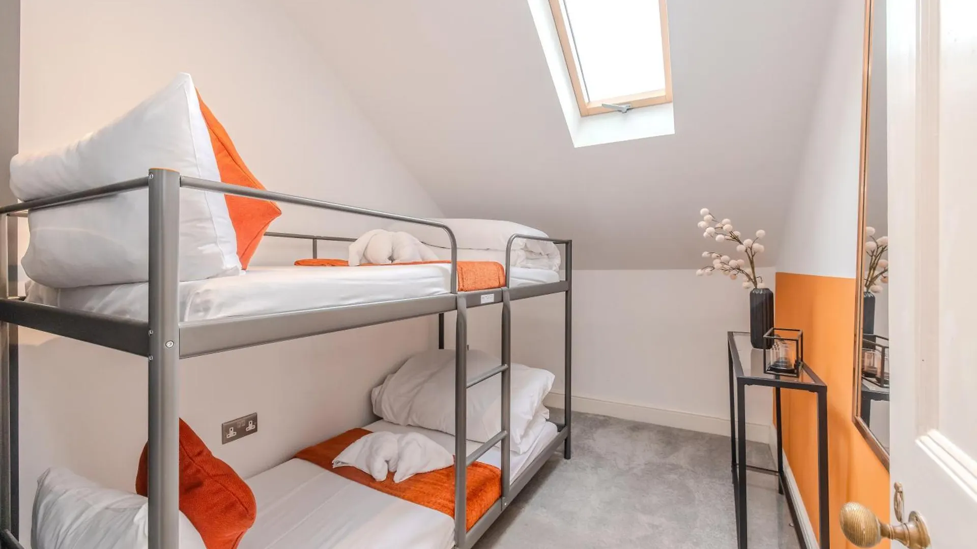 Apartmán Elegant City Stay L 2-Bedroom Flat L Free Parking Provided Hove
