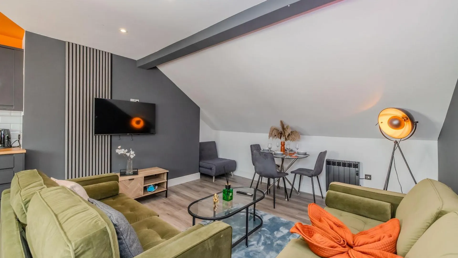 Apartmán Elegant City Stay L 2-Bedroom Flat L Free Parking Provided Hove Velká Británie