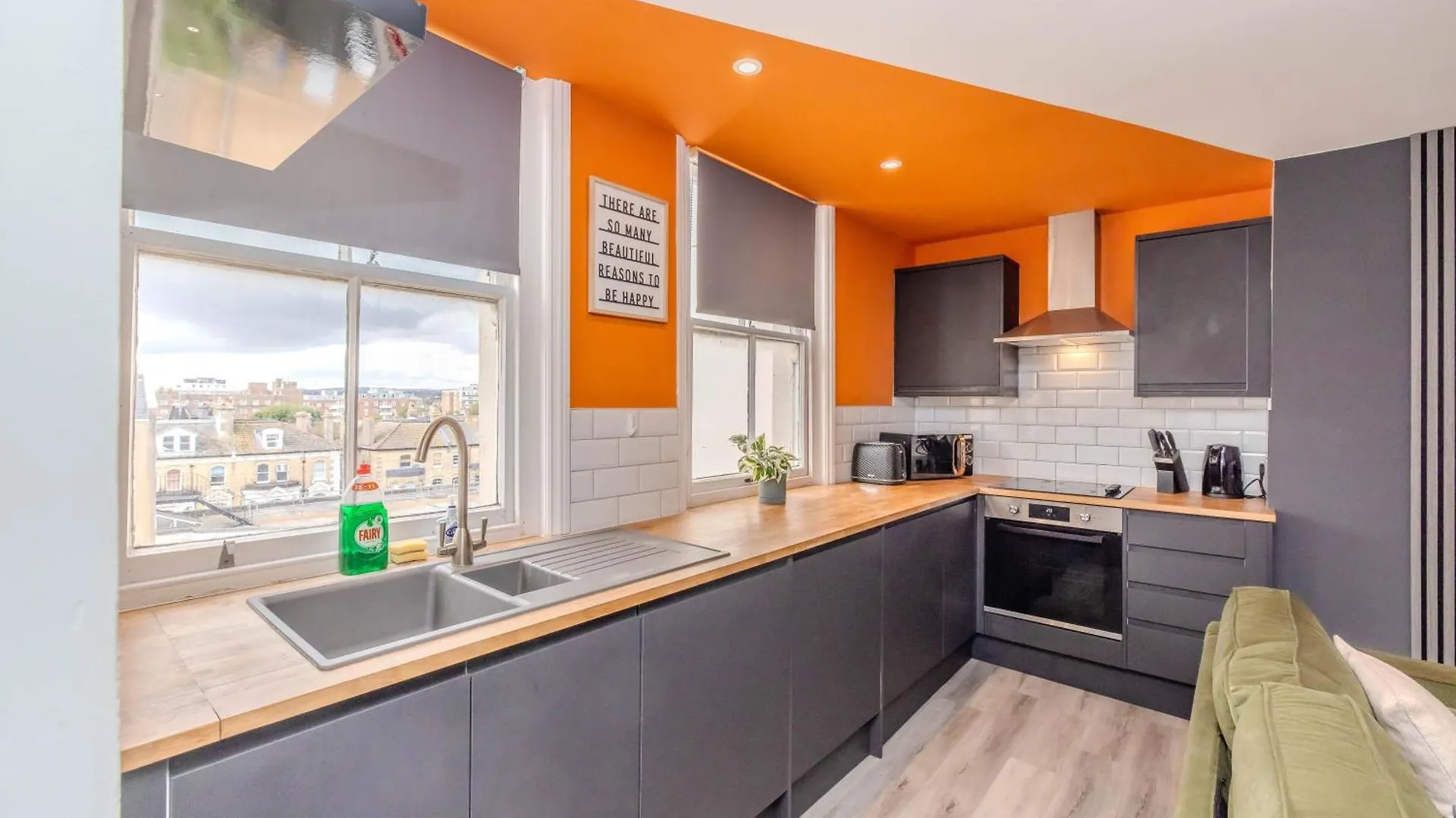 Elegant City Stay L 2-Bedroom Flat L Free Parking Provided Hove